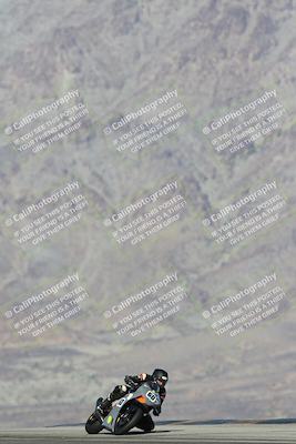 media/Dec-07-2025-CVMA (Sun) [[3e7d2de5dc]]/Race 7-Formula Lightweight Twins Shootout/